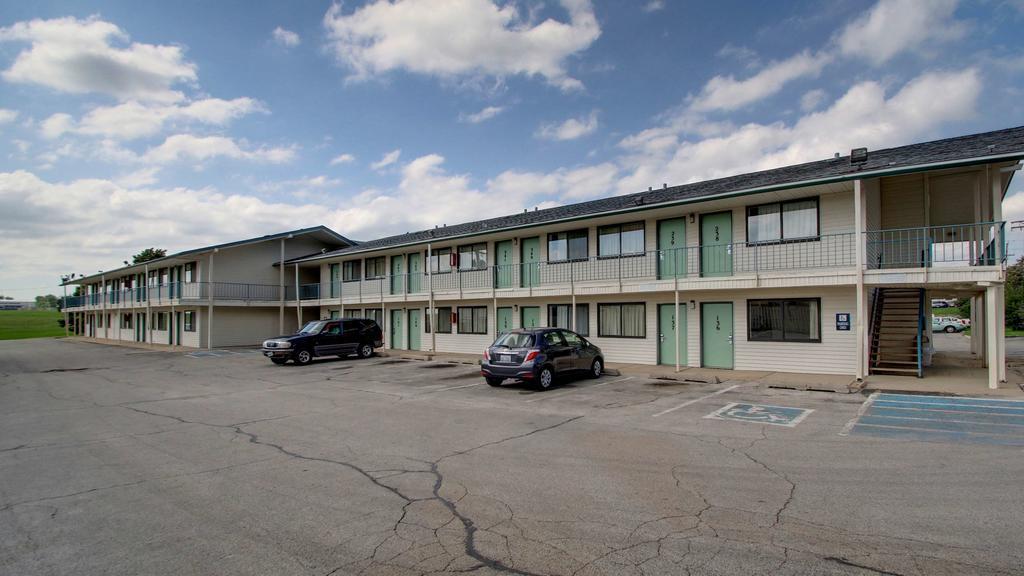 Motel 6 Des Moines South - Airport Εξωτερικό φωτογραφία