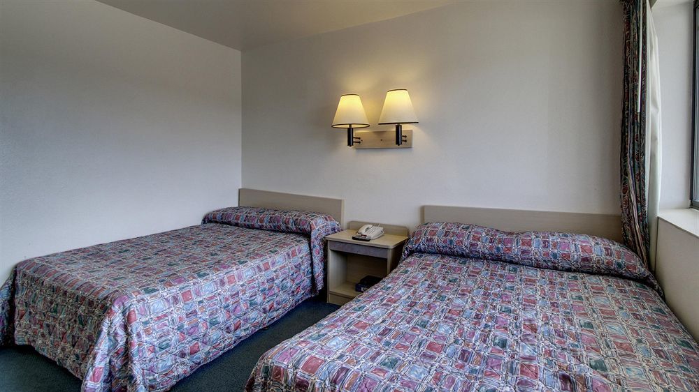 Motel 6 Des Moines South - Airport Εξωτερικό φωτογραφία