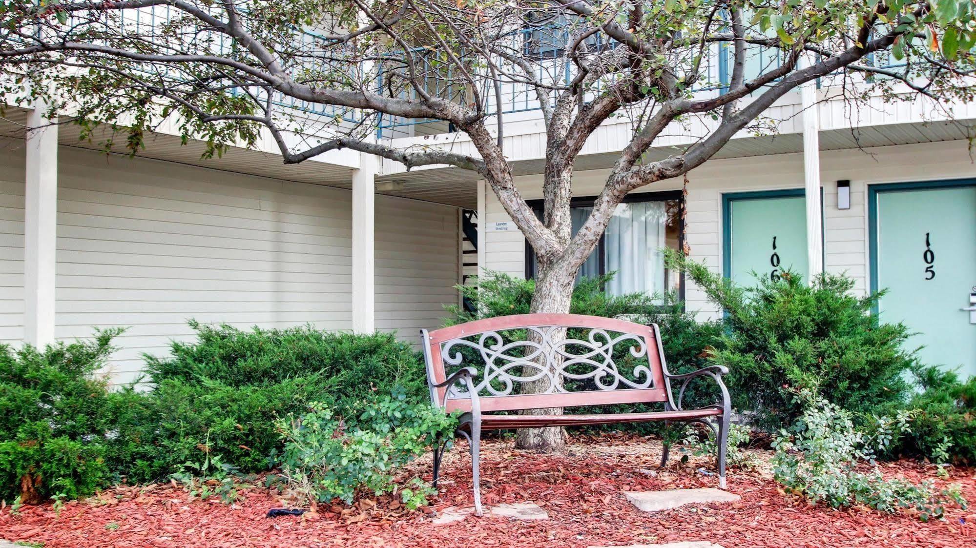 Motel 6 Des Moines South - Airport Εξωτερικό φωτογραφία