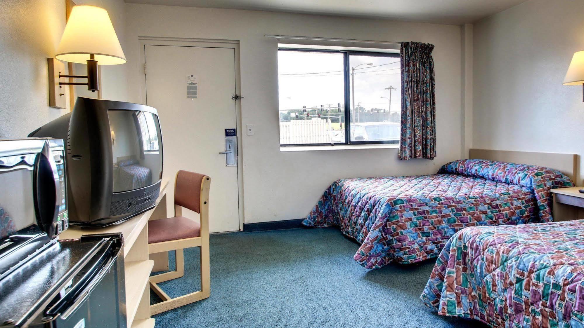 Motel 6 Des Moines South - Airport Εξωτερικό φωτογραφία
