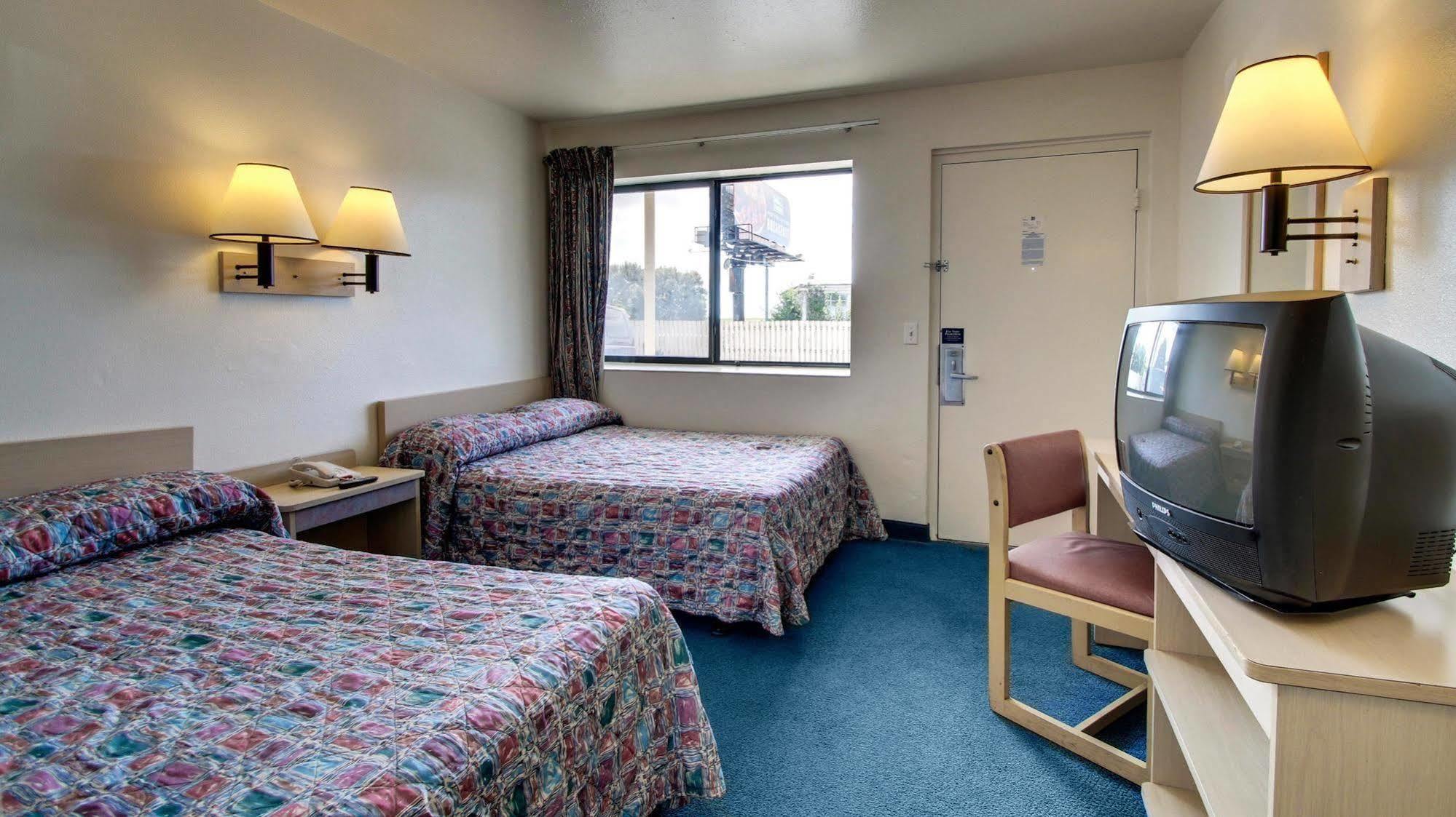 Motel 6 Des Moines South - Airport Εξωτερικό φωτογραφία