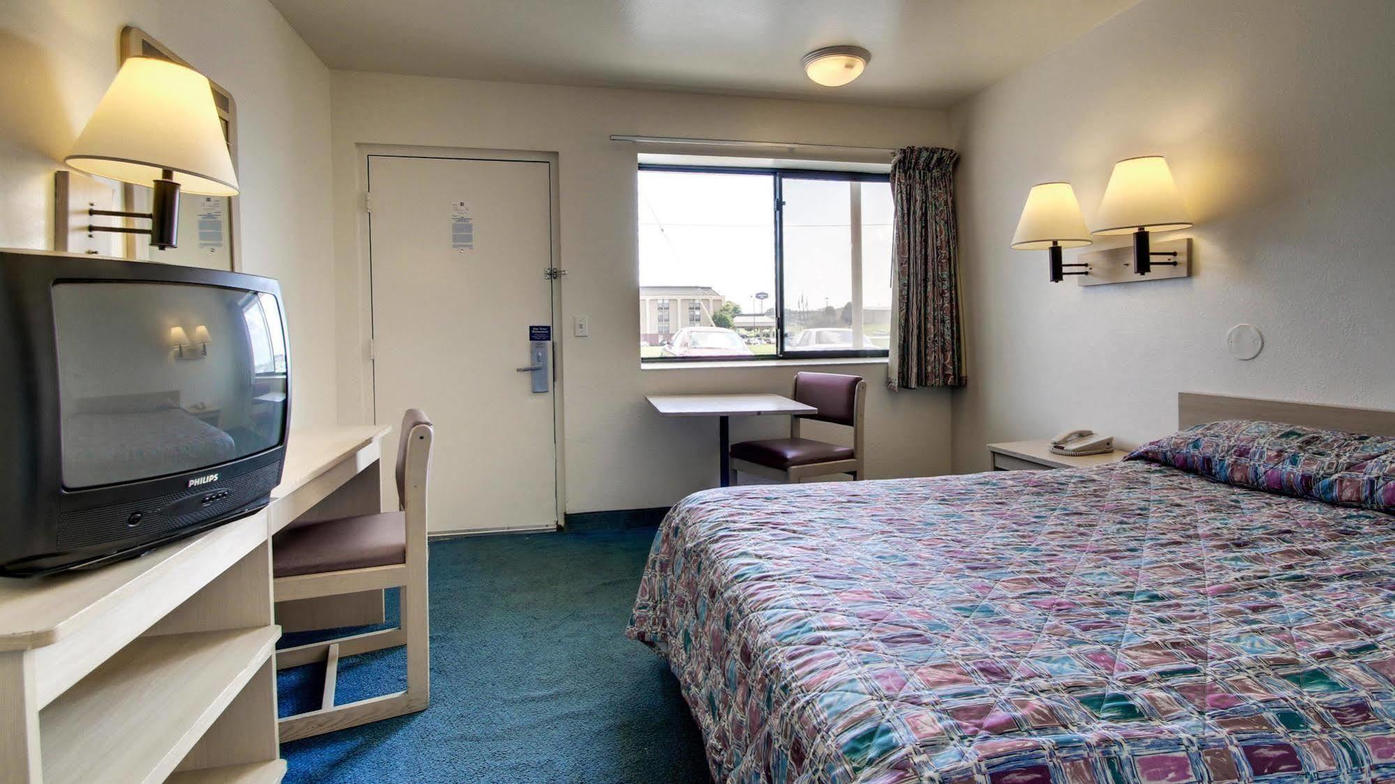 Motel 6 Des Moines South - Airport Εξωτερικό φωτογραφία